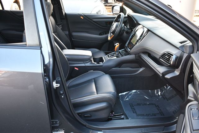 2023 Subaru Outback  AWD Wagon W/Eyesight Pre-Collision Braking and Navigation - 22920233 - 19
