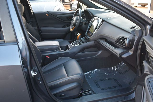 2023 Subaru Outback  AWD Wagon W/Eyesight Pre-Collision Braking and Navigation - 22920233 - 40