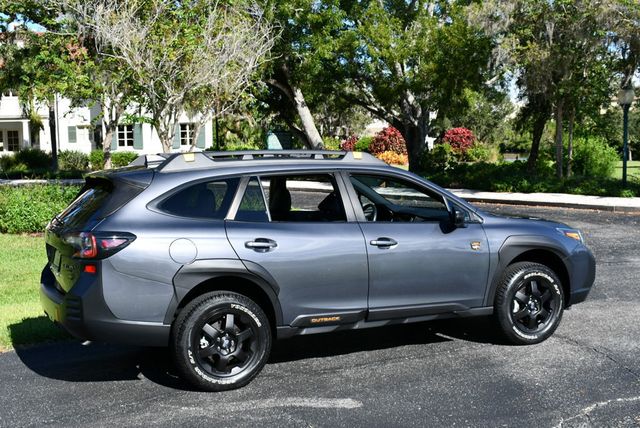 2023 Subaru Outback  AWD Wagon W/Eyesight Pre-Collision Braking and Navigation - 22920233 - 5