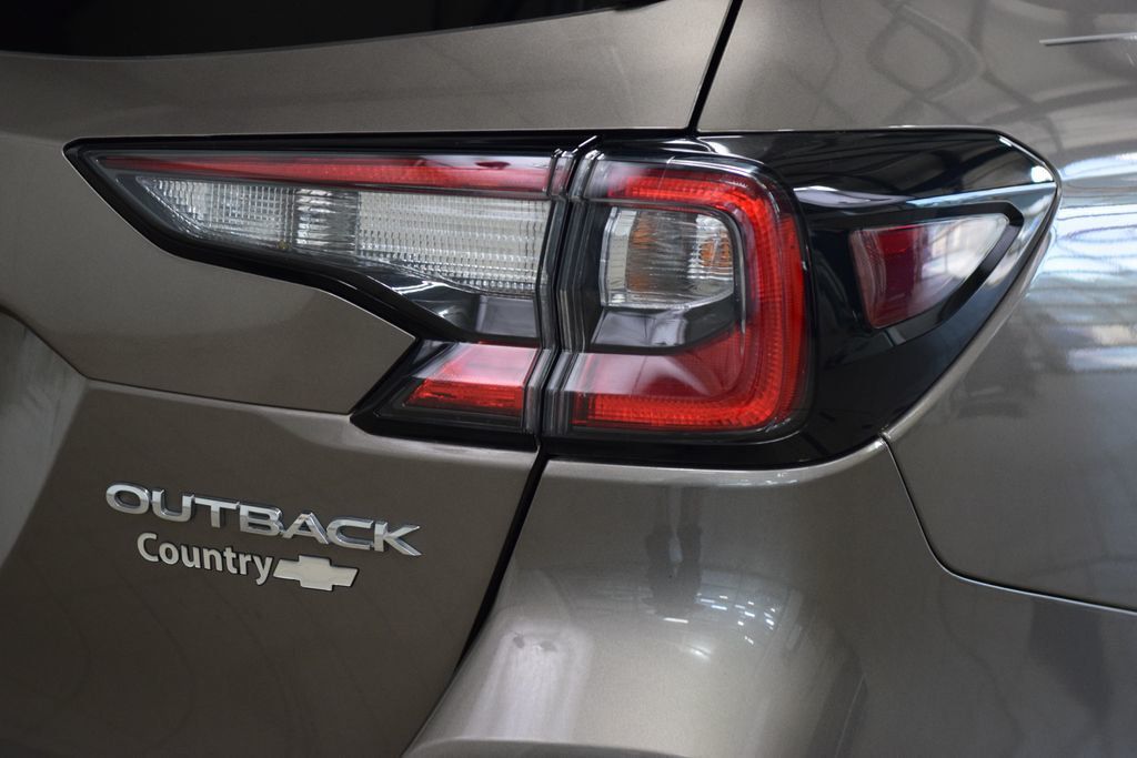 2023 Subaru Outback Limited CVT - 23034438 - 17
