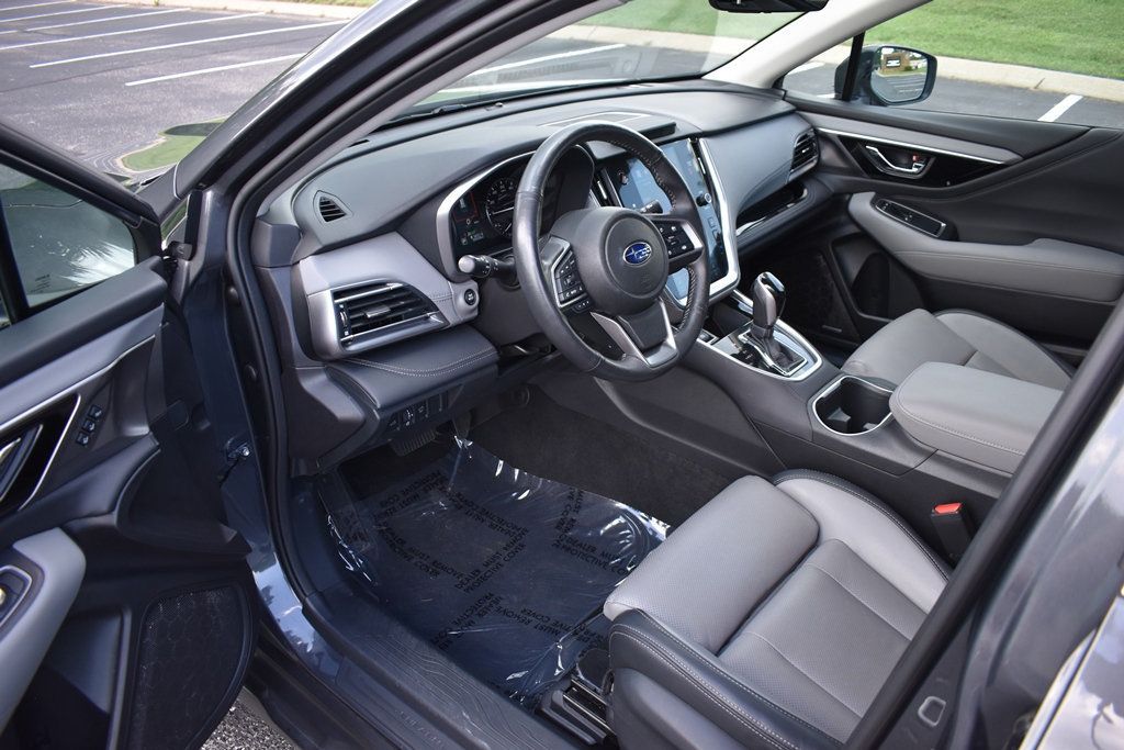 2023 Subaru Outback Limited XT photo 2