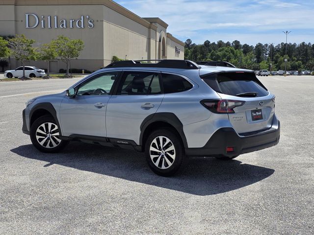 2023 Subaru Outback Premium's photo