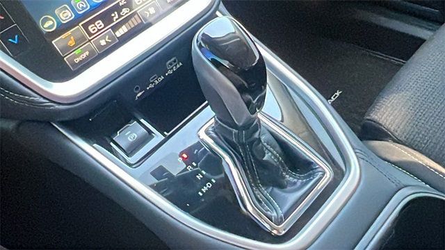 2023 Subaru Outback Premium CVT - 22940020 - 24