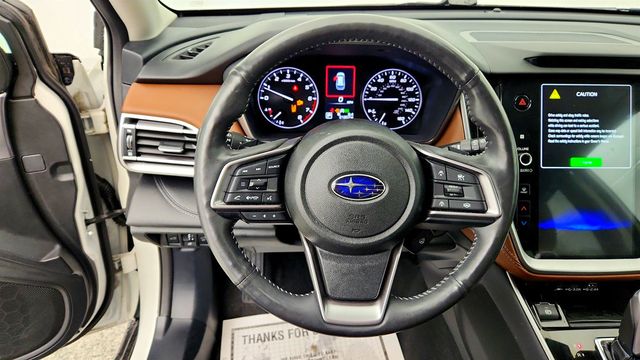 2023 Subaru Outback Touring CVT w/ Wireless Charger - 23030482 - 13