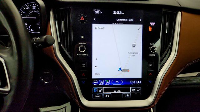 2023 Subaru Outback Touring CVT w/ Wireless Charger - 23030482 - 18