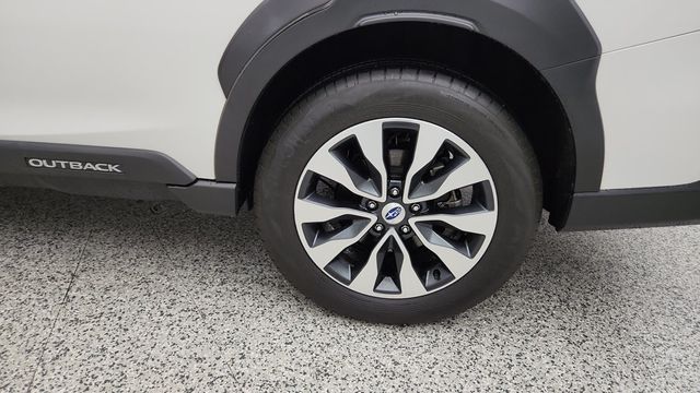 2023 Subaru Outback Touring CVT w/ Wireless Charger - 23030482 - 8