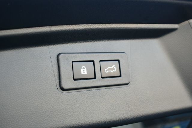 2023 Subaru Outback Wilderness CVT W/Eyesight Pre-Collision Braking and Navigation - 22920233 - 17