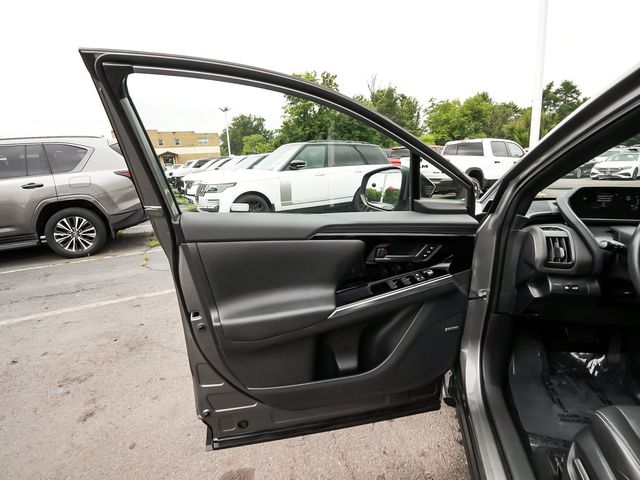 2023 Subaru Solterra Limited - 23077372 - 9