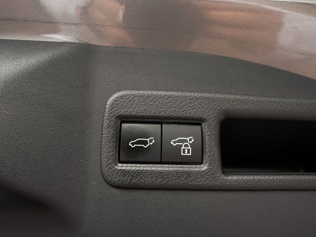 2023 Subaru Solterra Limited - 23077372 - 50