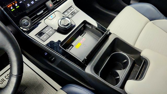 2023 Subaru Solterra Limited AWD - 22970746 - 15