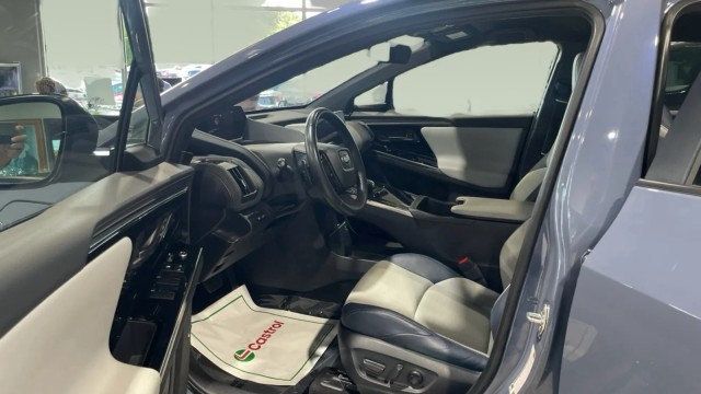 2023 Subaru Solterra Premium AWD - 23042965 - 13