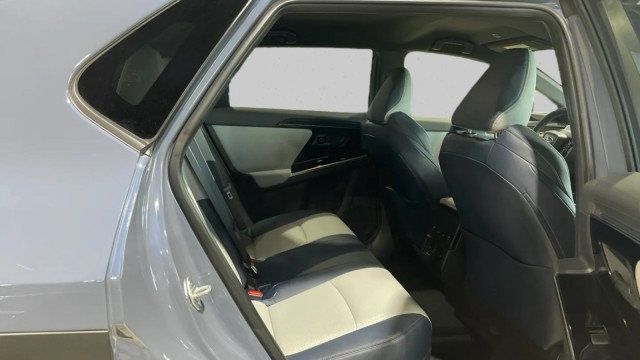 2023 Subaru Solterra Premium AWD - 23042965 - 17
