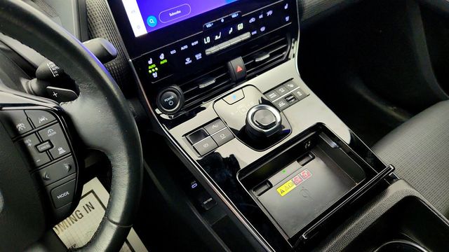 2023 Subaru Solterra Touring AWD - 23007056 - 16