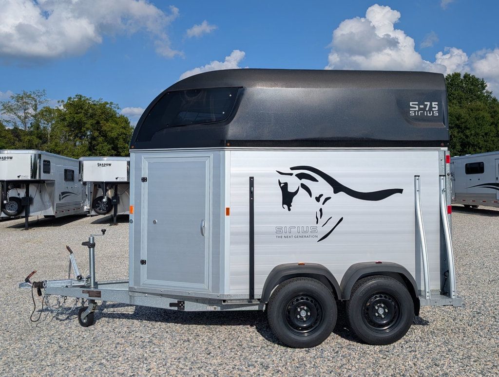 2023 SunLite 2 Horse Straight Load S75 w/ Tack  - 21566656 - 1