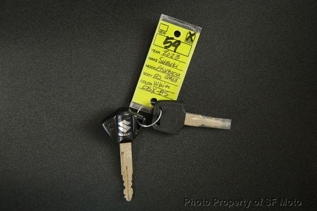 2023 Suzuki GSX-8S 3326 Miles - 22972680 - 50