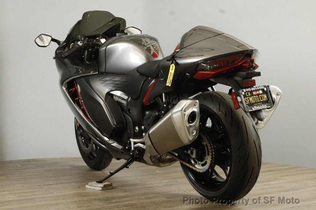 2023 Suzuki Hayabusa Less than 600 miles! - 22636718 - 45