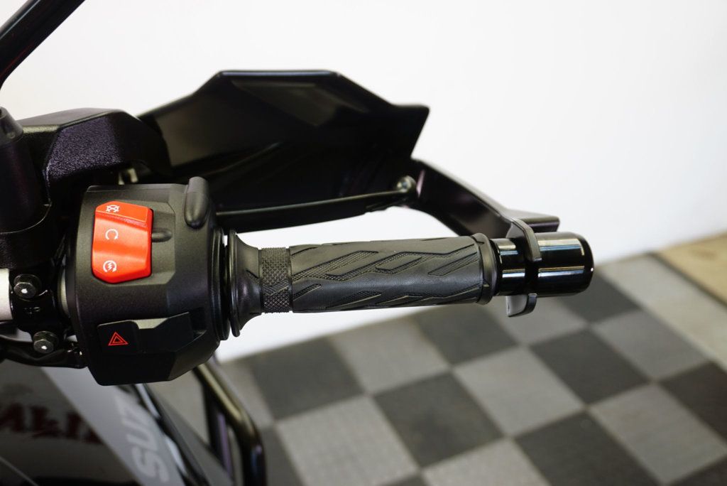 2023 SUZUKI V-STROM 800DE Adventure ADVENTURE BIKE!!! - 22925551 - 11