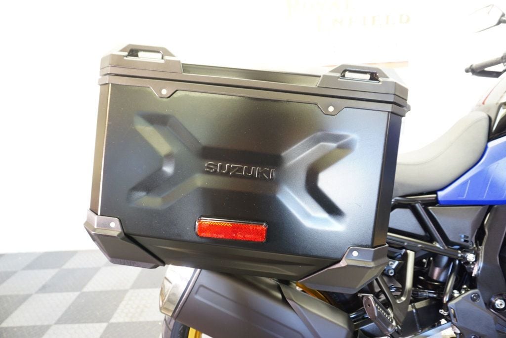 2023 SUZUKI V-STROM 800DE Adventure ADVENTURE BIKE!!! - 22925551 - 23