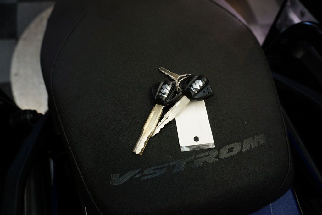 2023 SUZUKI V-STROM 800DE Adventure ADVENTURE BIKE!!! - 22925551 - 30