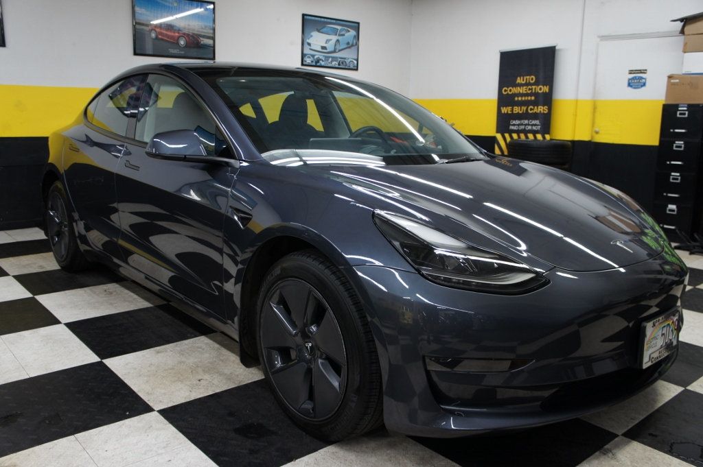 2023 Tesla Model 3 photo 2