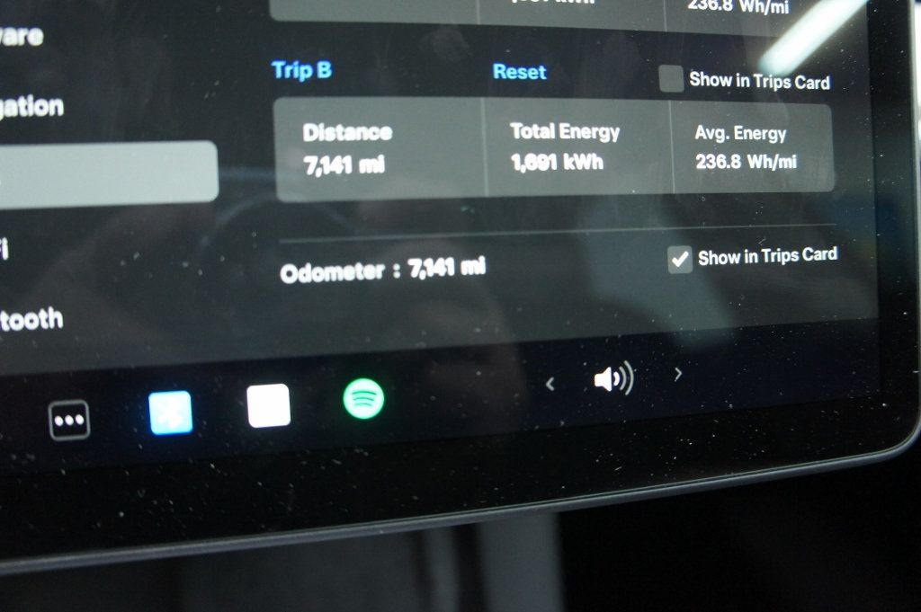 2023 Tesla Model 3 photo 7