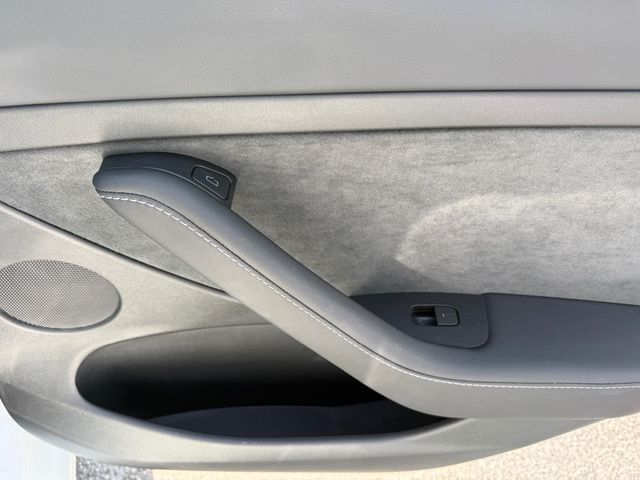 2023 Tesla Model 3 **MODEL 3 PERFORMANCE AWD**WHITE ON WHITE** - 23065461 - 27