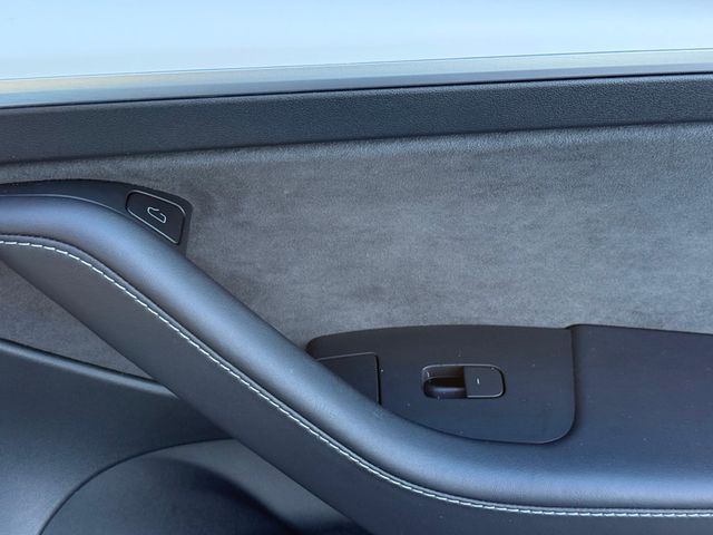 2023 Tesla Model 3 **MODEL 3 RWD**WHITE INTERIOR** - 23027752 - 30