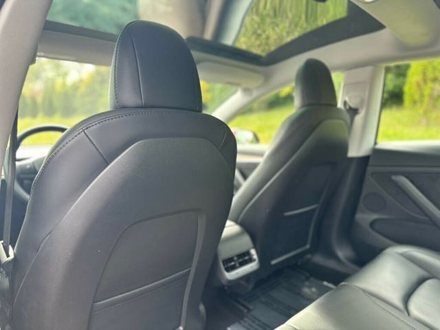 2023 Tesla Model 3 Performance AWD - 22936940 - 19