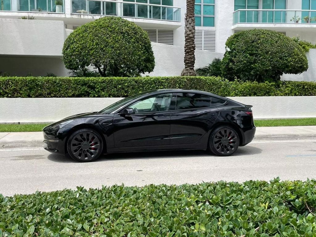 2023 Tesla Model 3 Performance AWD - 22548206 - 9