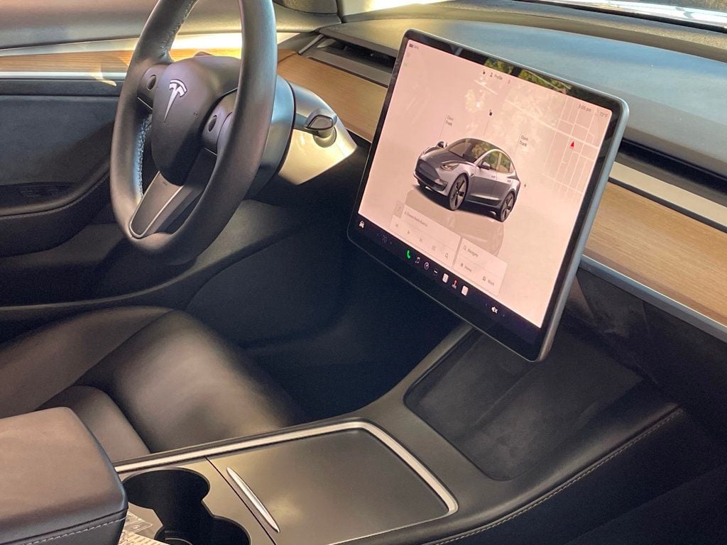 2023 Tesla Model 3 RWD - 22931702 - 24