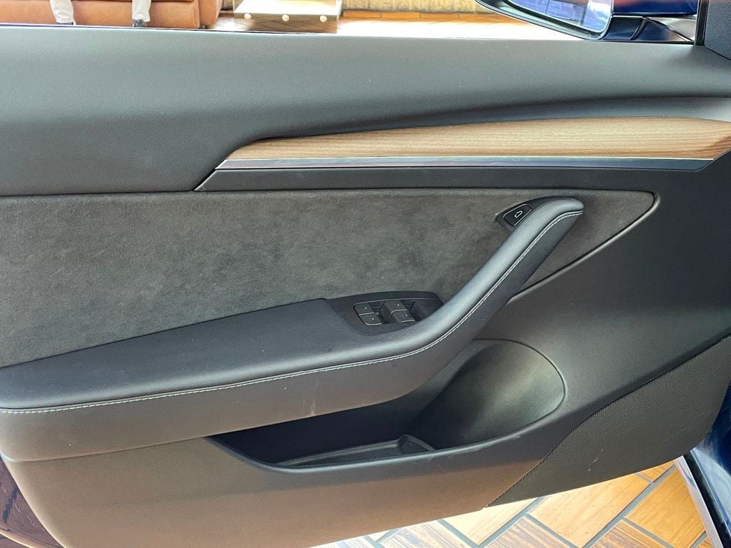 2023 Tesla Model 3 RWD - 22937461 - 13