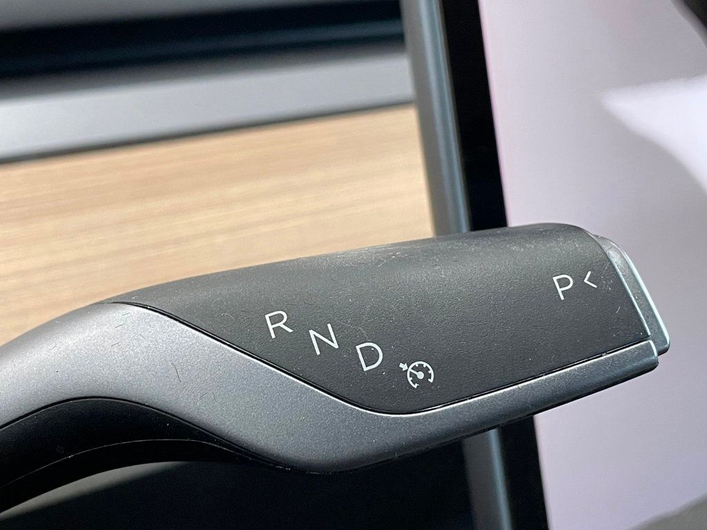 2023 Tesla Model 3 RWD - 22956152 - 24