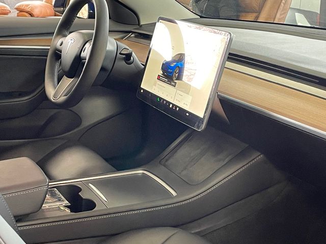 2023 Tesla Model 3 RWD - 22989682 - 24