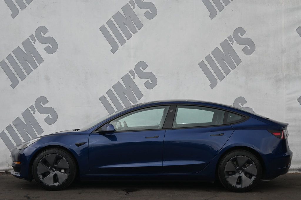 2023 Tesla Model 3 photo 4