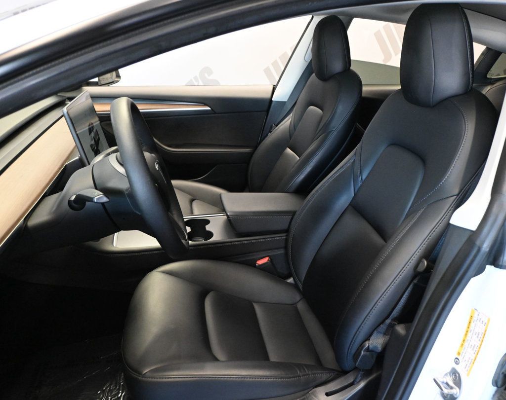 Tesla Model 3 RWD photo 11