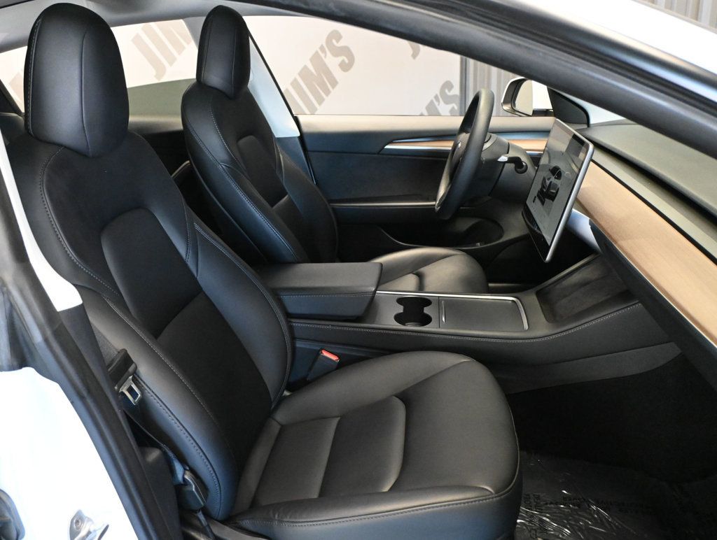 Tesla Model 3 RWD photo 13