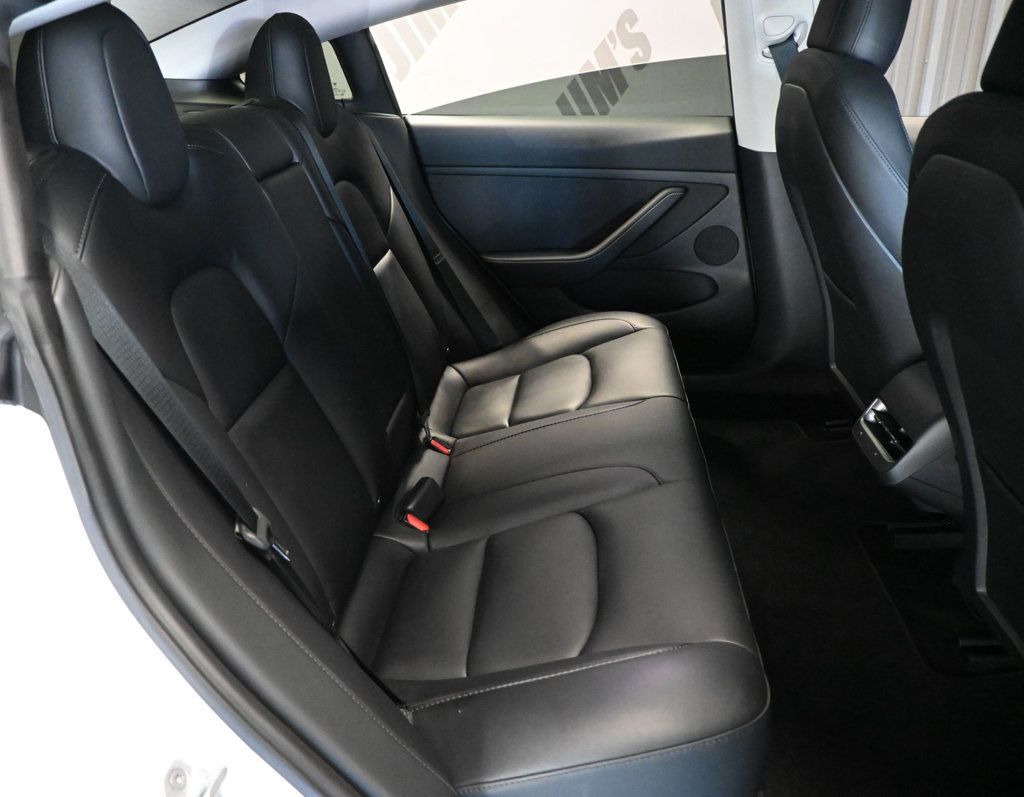 Tesla Model 3 RWD photo 14