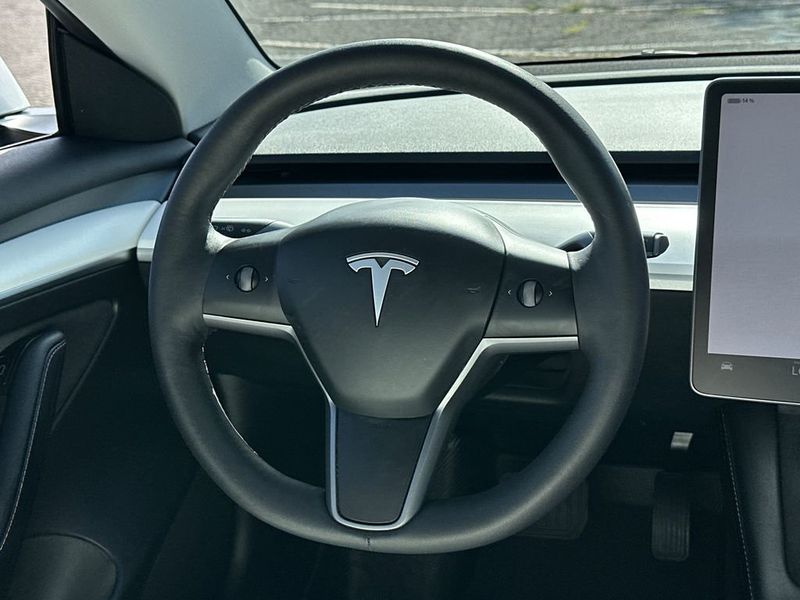2023 Tesla Model 3 RWD - 22987302 - 16