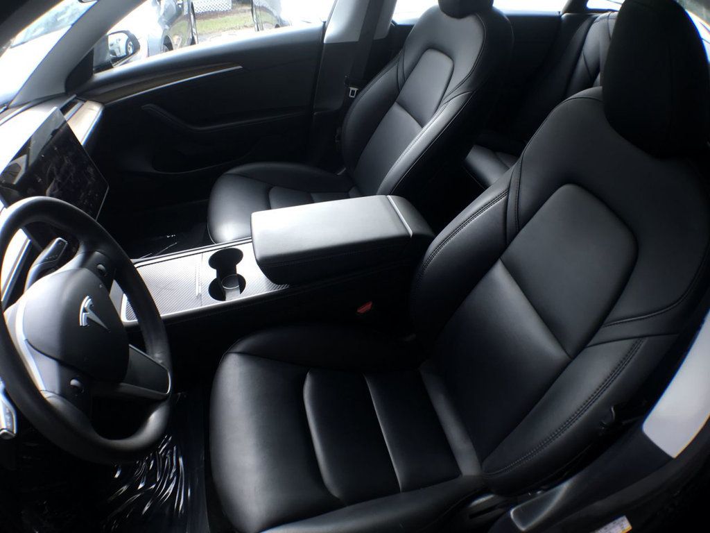 2023 Tesla Model 3 photo 13