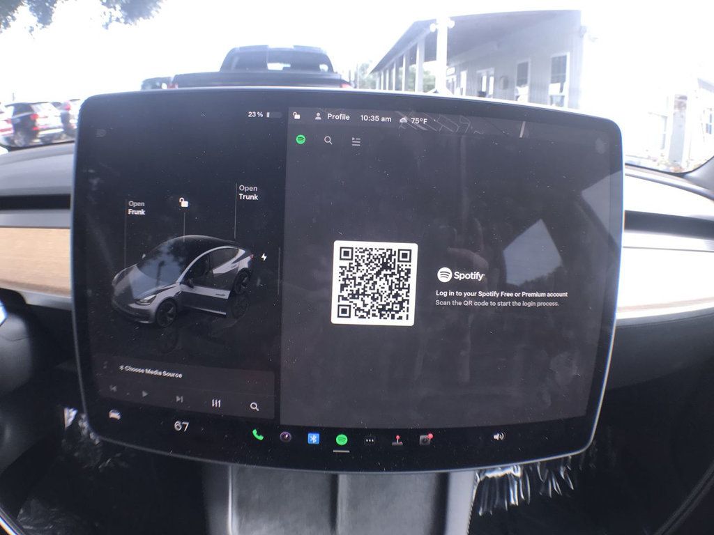 2023 Tesla Model 3 photo 16
