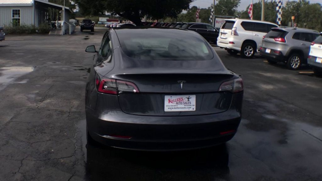 2023 Tesla Model 3 photo 7