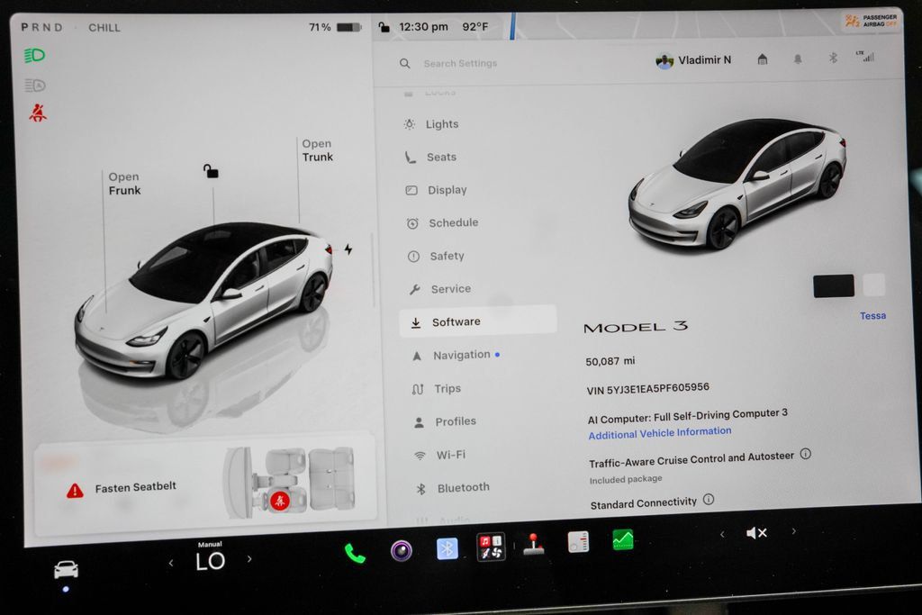 Tesla Model 3 RWD photo 25