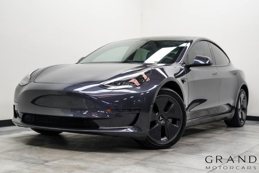 Tesla Model 3 RWD