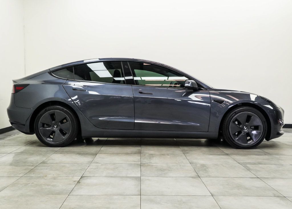 Tesla Model 3 RWD photo 11