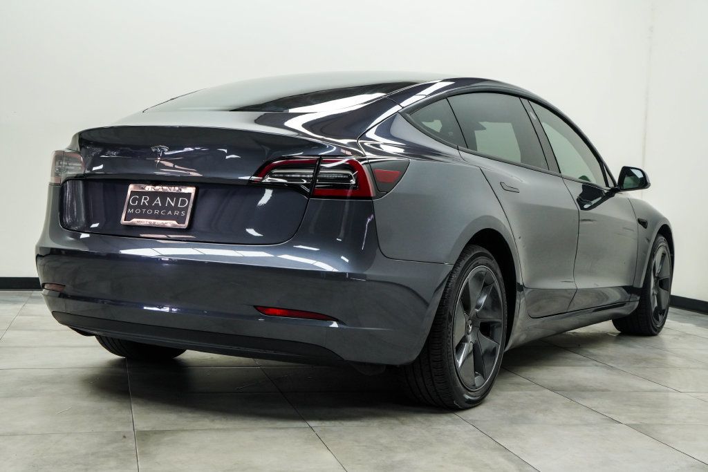 Tesla Model 3 RWD photo 13