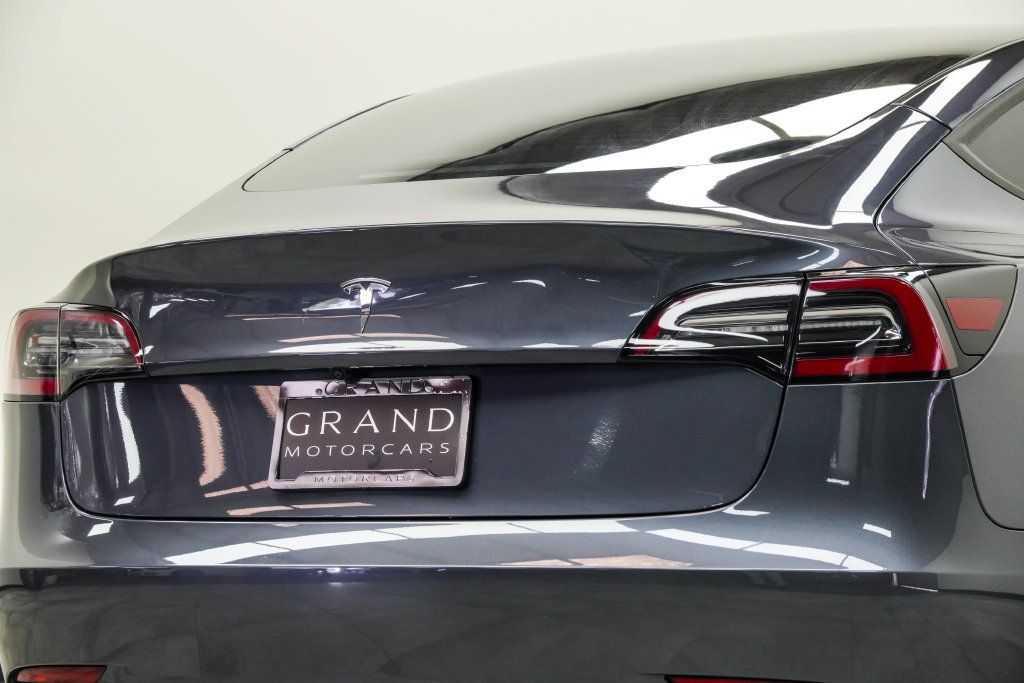 Tesla Model 3 RWD photo 14