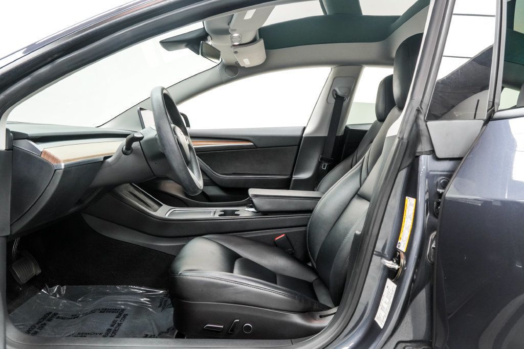 Tesla Model 3 RWD photo 17