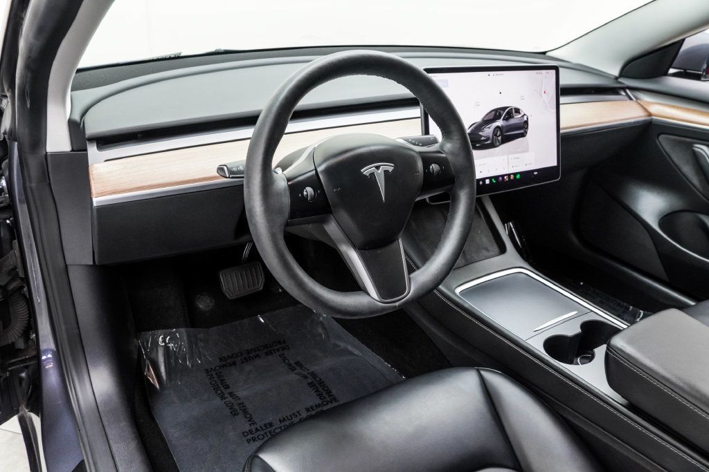 Tesla Model 3 RWD photo 21