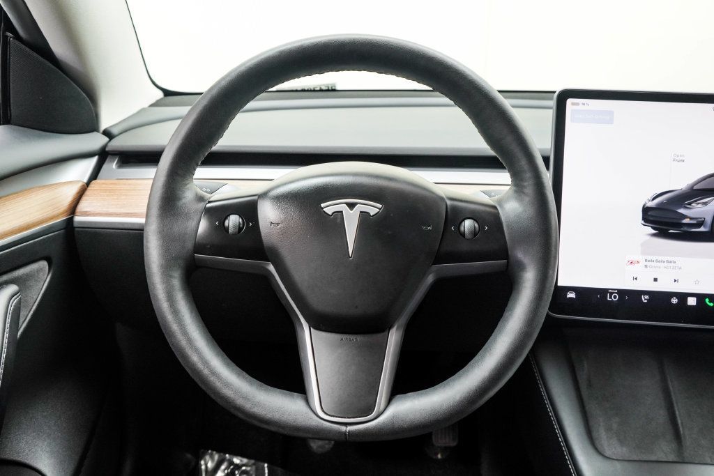Tesla Model 3 RWD photo 24