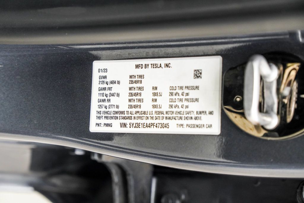 Tesla Model 3 RWD photo 39